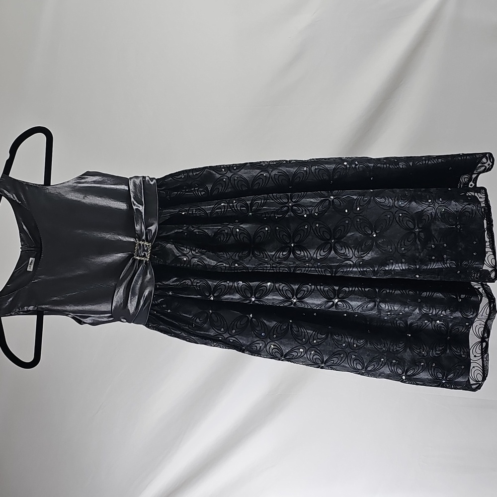 Jayne Copeland Girls Formal Dress